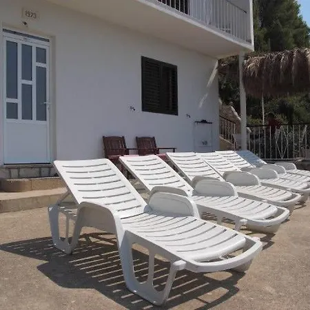 House Nika *